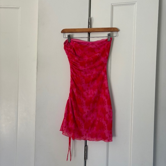 Princess Polly Donelli strapless pink dress with a silt size 0 - Picture 1 of 4